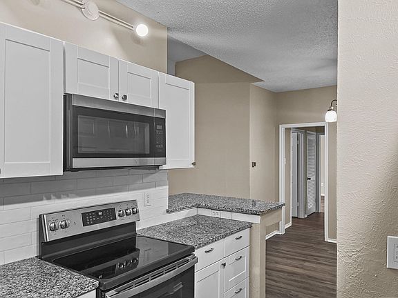 4th image of 9600 Royal Ln APT 112