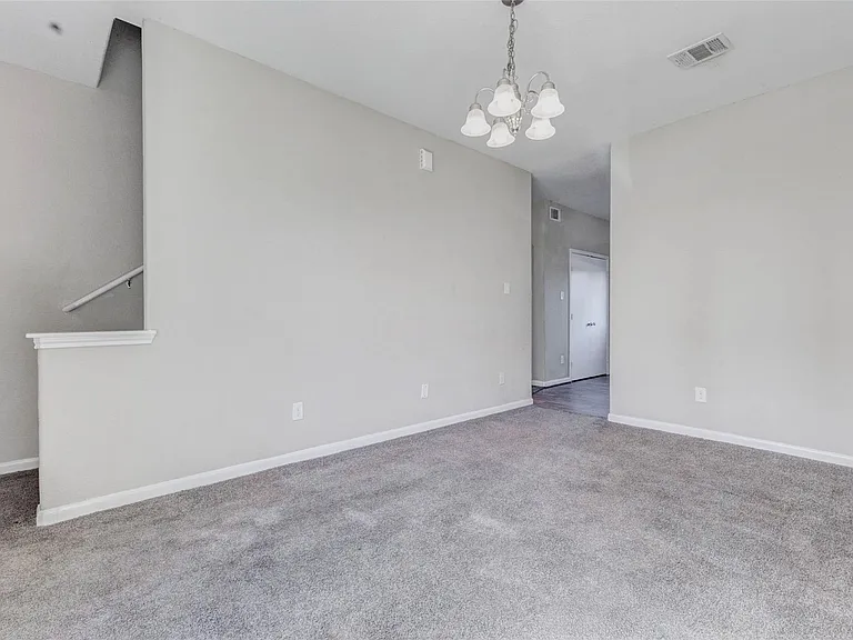 8622 Torcello St — Photo 15