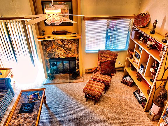 Gas fireplace, SW decor