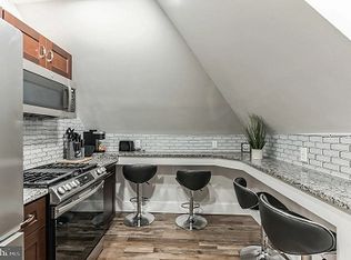 2913 N Market St APT C, Wilmington, DE 19802