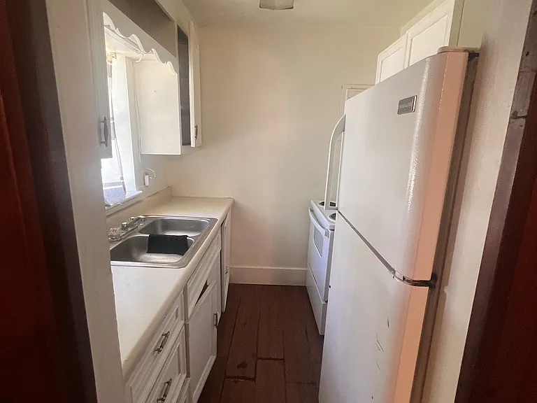 356 Palm Ave — Photo 4