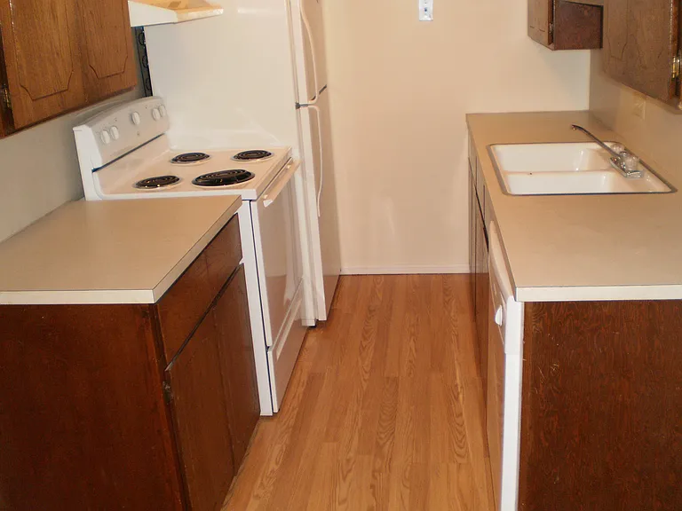 Cross Timbers Apartments — Photo 9