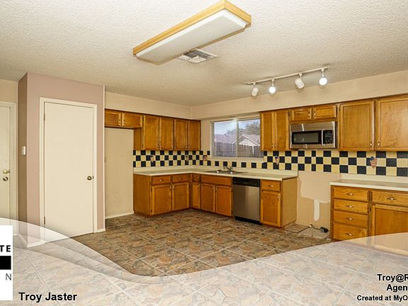 5th image of 12601 Sandtrap St