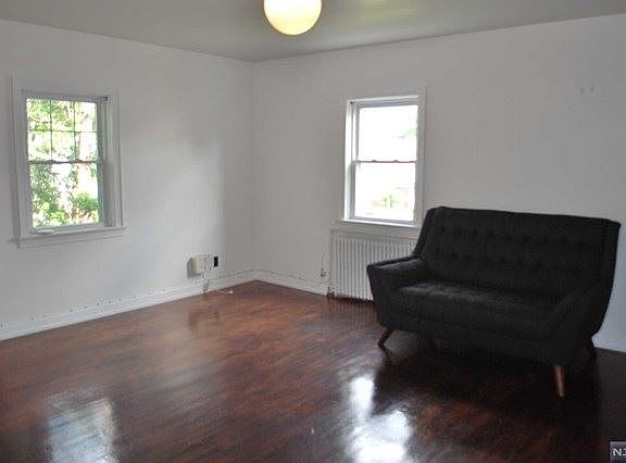 2nd image of 46-50 Lawton Ave