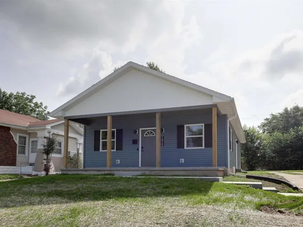 1418 N 6th St, Quincy, IL 62301