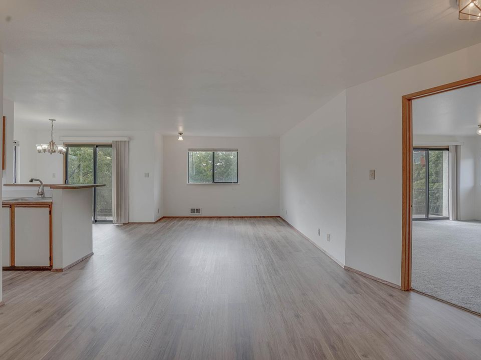 1st image of 1116 NW Market St #308