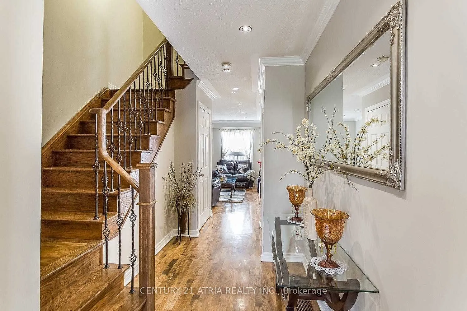 3 bed, $2,700 — Photo 3
