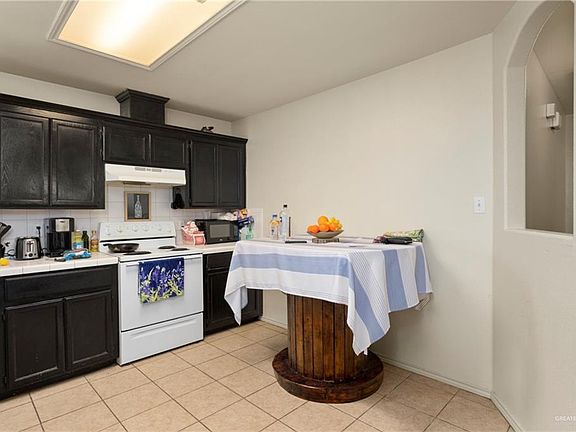 5th image of 1205 N Sal St