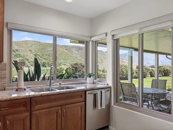 34108 Village 34, Camarillo, CA 93012