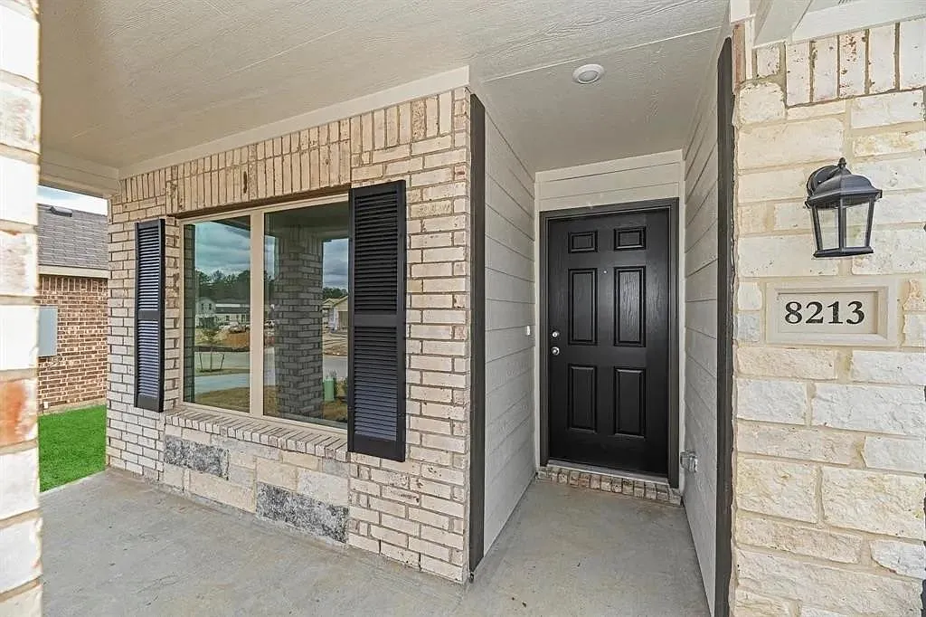 3 bed, 1770 sqft, $2,350 — Photo 3