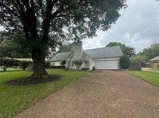 7678 Blackberry Ridge Cv, Germantown, TN 38138