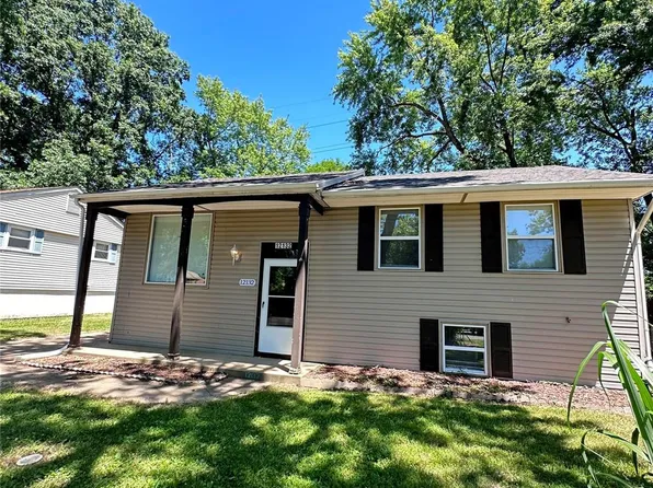 12132 Criterion Ave, Saint Louis, MO 63138