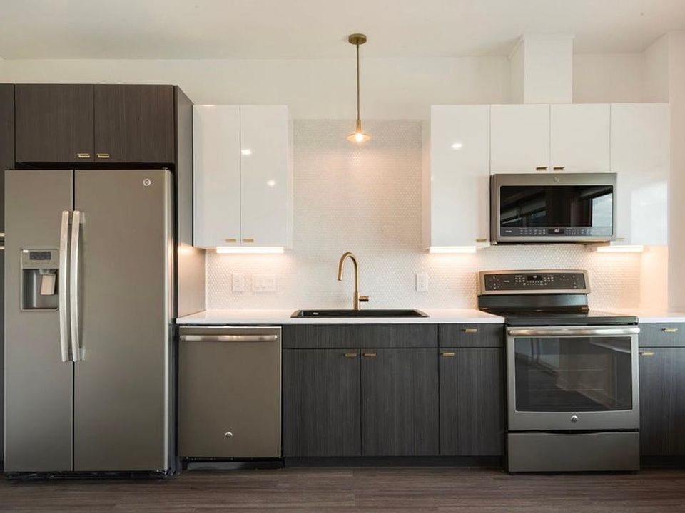 1st image of 4361 S Congress Ave Unit 405