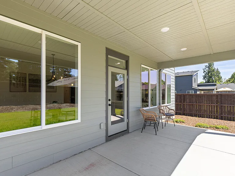 5007 NE 71st St — Photo 44