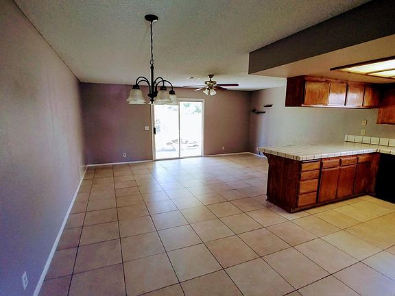 5th image of 1054 Herzel Ave