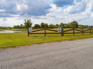 Skyhawk Ln, Loxahatchee, FL 33470