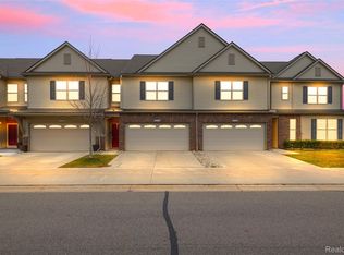 23116 Clarewood St, Macomb, MI