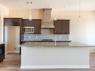 28211 N Rambling Rock Ct, Wittmann, AZ 85361