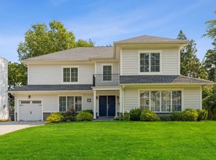 24 Jefferson Ave, Tenafly, NJ 07670