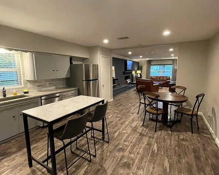 618 S Waco St — Photo 4