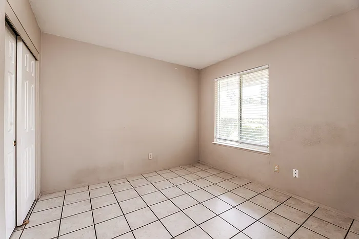 7654 Zephyr Hills Way — Photo 13