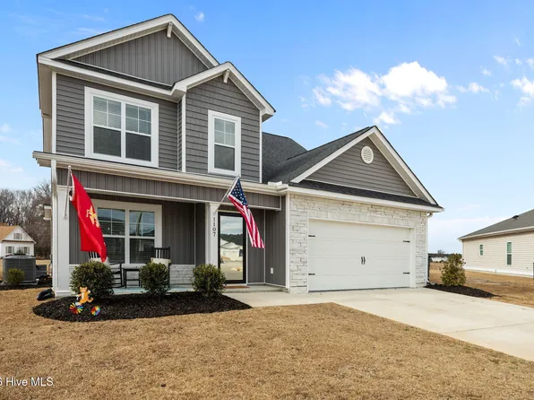 1107 Willowbrook Rn, Ayden, NC 28513