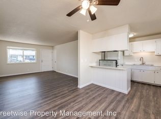 2705 SE Courtney Rd UNIT 13, Portland, OR 97222