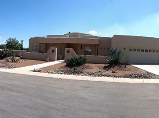 3917 Willow Brook Ct, Las Cruces, NM 88005