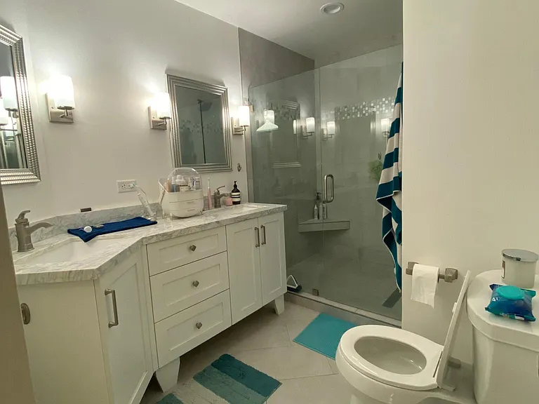 2414 Front St #3X — Photo 18
