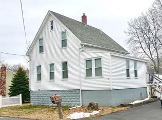 11 Russell St, Methuen, MA 01844