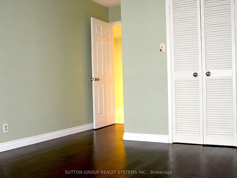 717 Bay St #1809 — Photo 11