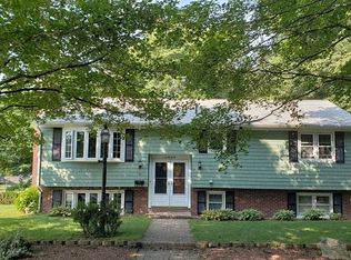 47 Greenfield St, Worcester, MA 01604