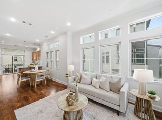 125 Fairchild Dr, Mountain View, CA 94043