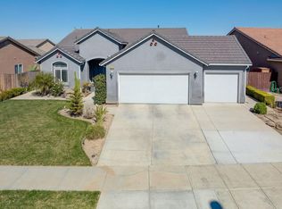 516 Stonehaven Dr, Los Banos, CA