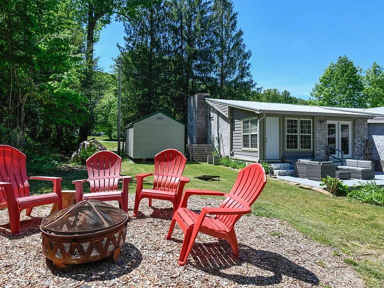 2143 Pisgah Hwy — Photo 33