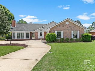 9410 Clubhouse Dr, Foley, AL 36535