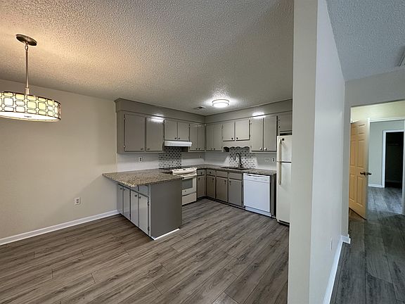 New Renovated Kitchen