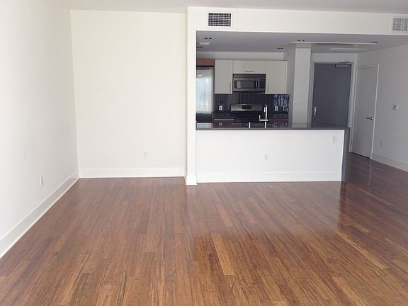 3rd image of 1700 Sawtelle Blvd APT 308