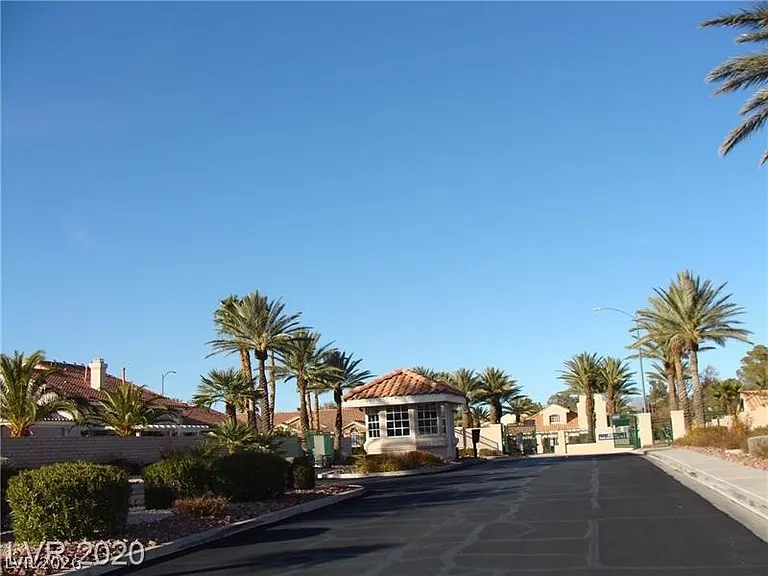 4845 Octavia Way — Photo 28