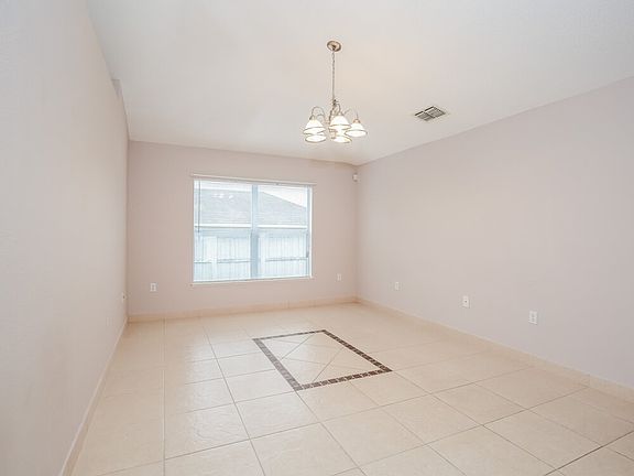 4th image of 3648 Wellington Pl