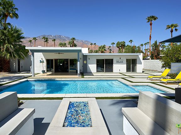2nd image of 568 N Chiquita Cir