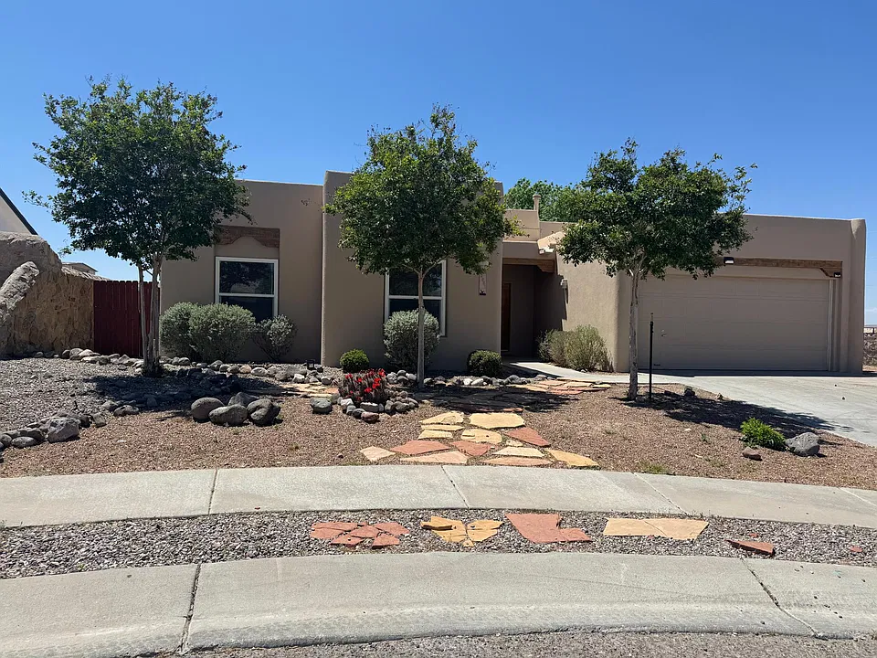 2651 Sunset Pl
