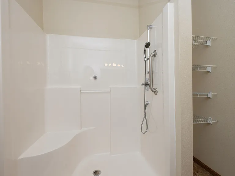 North Sky Apartments | Bathroom
