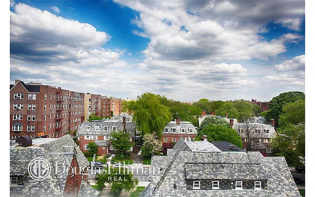 Sold by Douglas Elliman | media 2