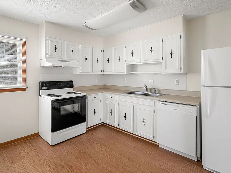 6 Shady Cir — Photo 6