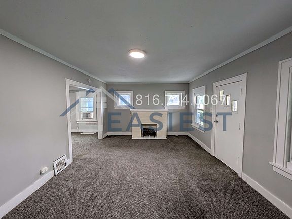 3rd image of 4028 Indiana Ave