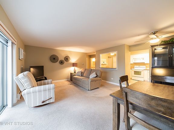4th image of 4225 Saratoga Ave APT 409B
