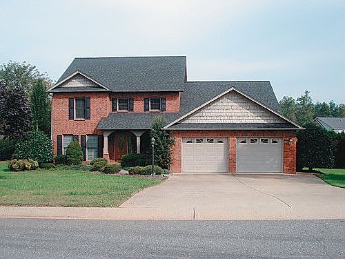 1st image of 2756 Palmer Dr NE