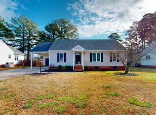 2215 Woodcroft Dr W, Wilson, NC 27893