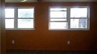 4th image of 25221 Oakmont Dr